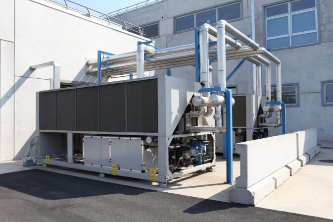 Large Refrigeration unit for commercial business